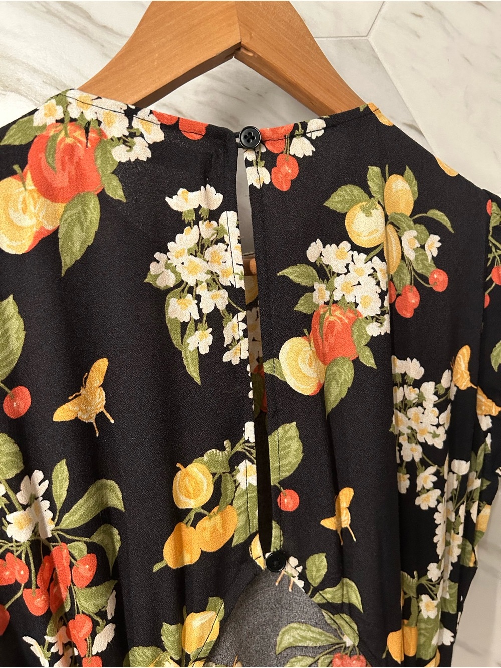 Reformation Gavin Dress with Yellow, Red & Green Floral Fruit Print - Picture 6 of 6